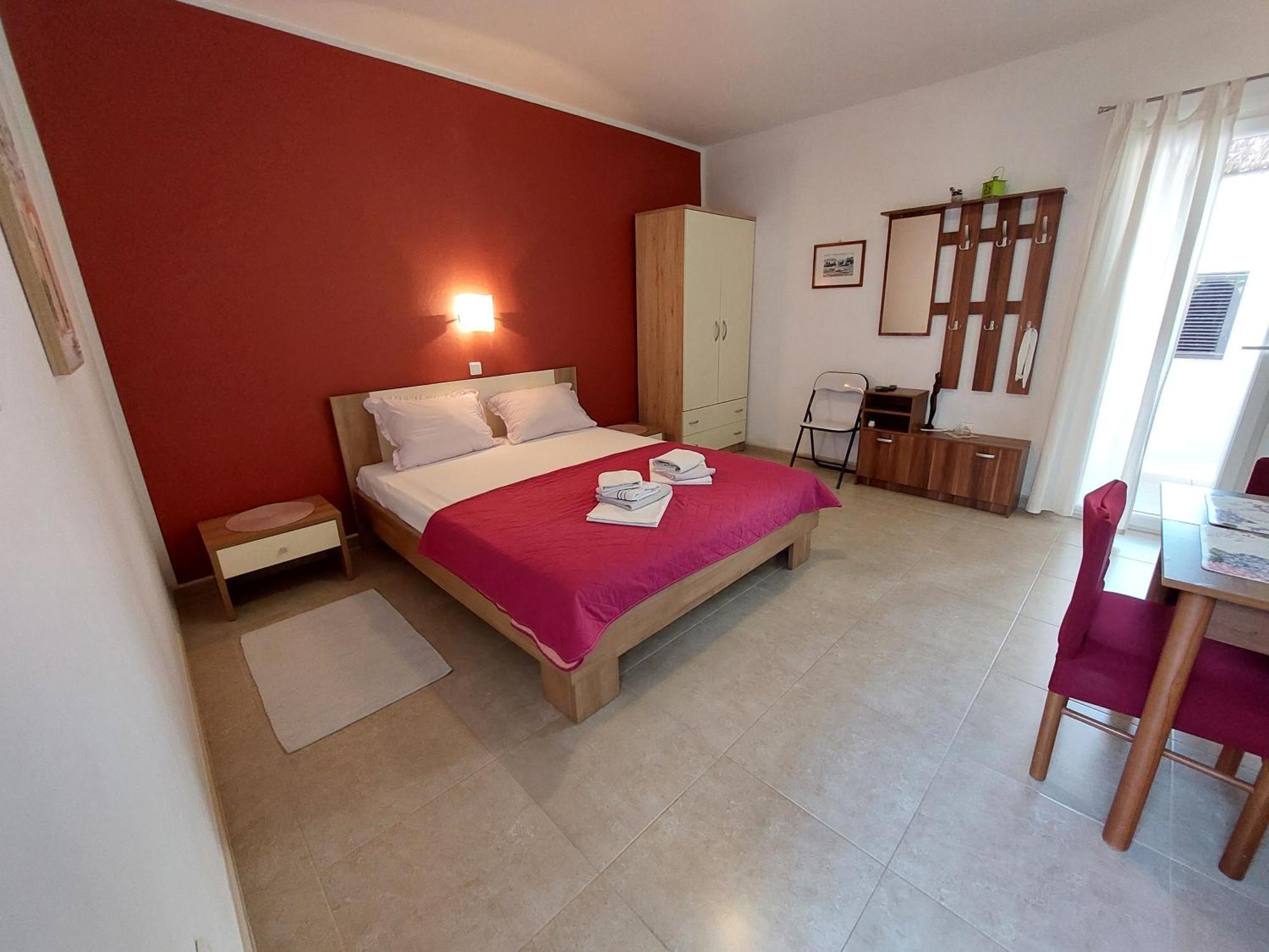 Apartments Nenad & Marija Pag Town Zewnętrze zdjęcie